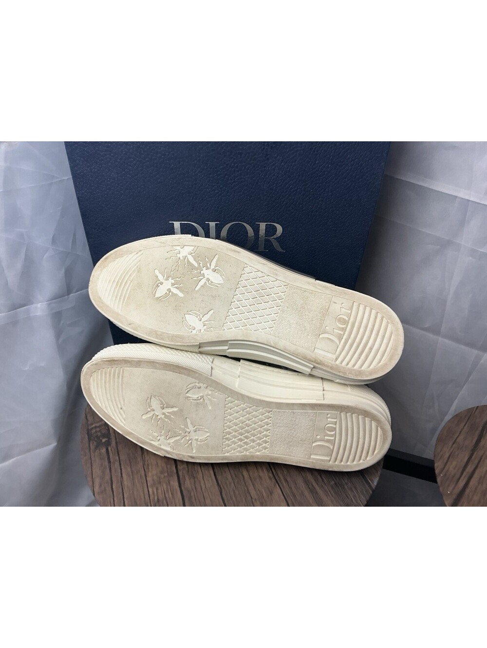 Dior B23 High-Top Sneaker in White and Gray - Picture 12 of 15
